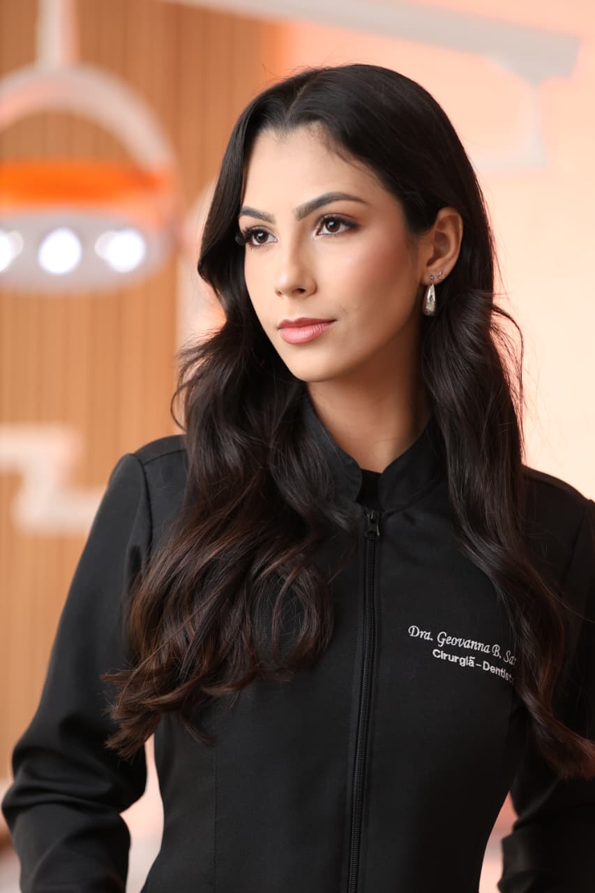 Dra. Geovanna Beatriz Santana